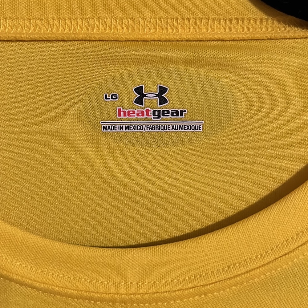 Under Armour heat gear large - Picture 3 of 5